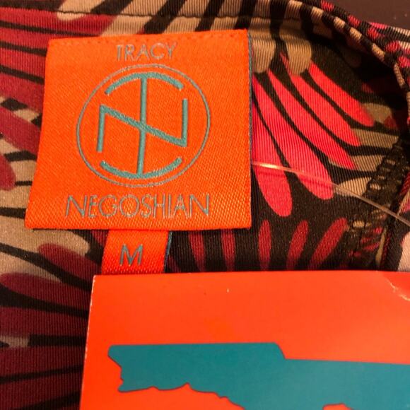 Tracy Negoshian Shelby Layered Flowers black pink gray shift dress Medium NWT - Picture 5 of 14